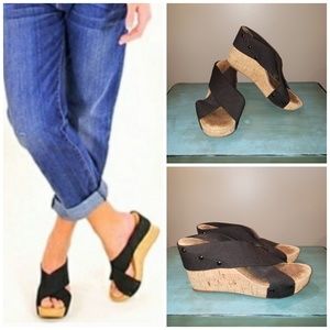 Lucky Brand Miller 2 cork wedge. Size 9